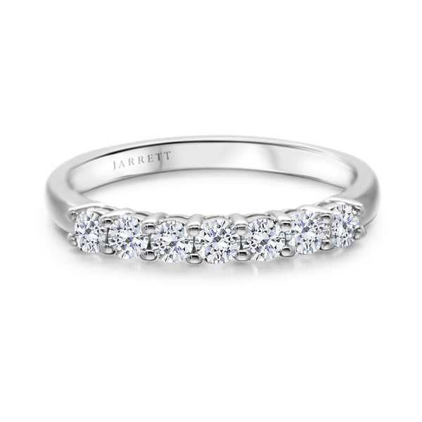 18ct Diamond Aura Celebration Ring