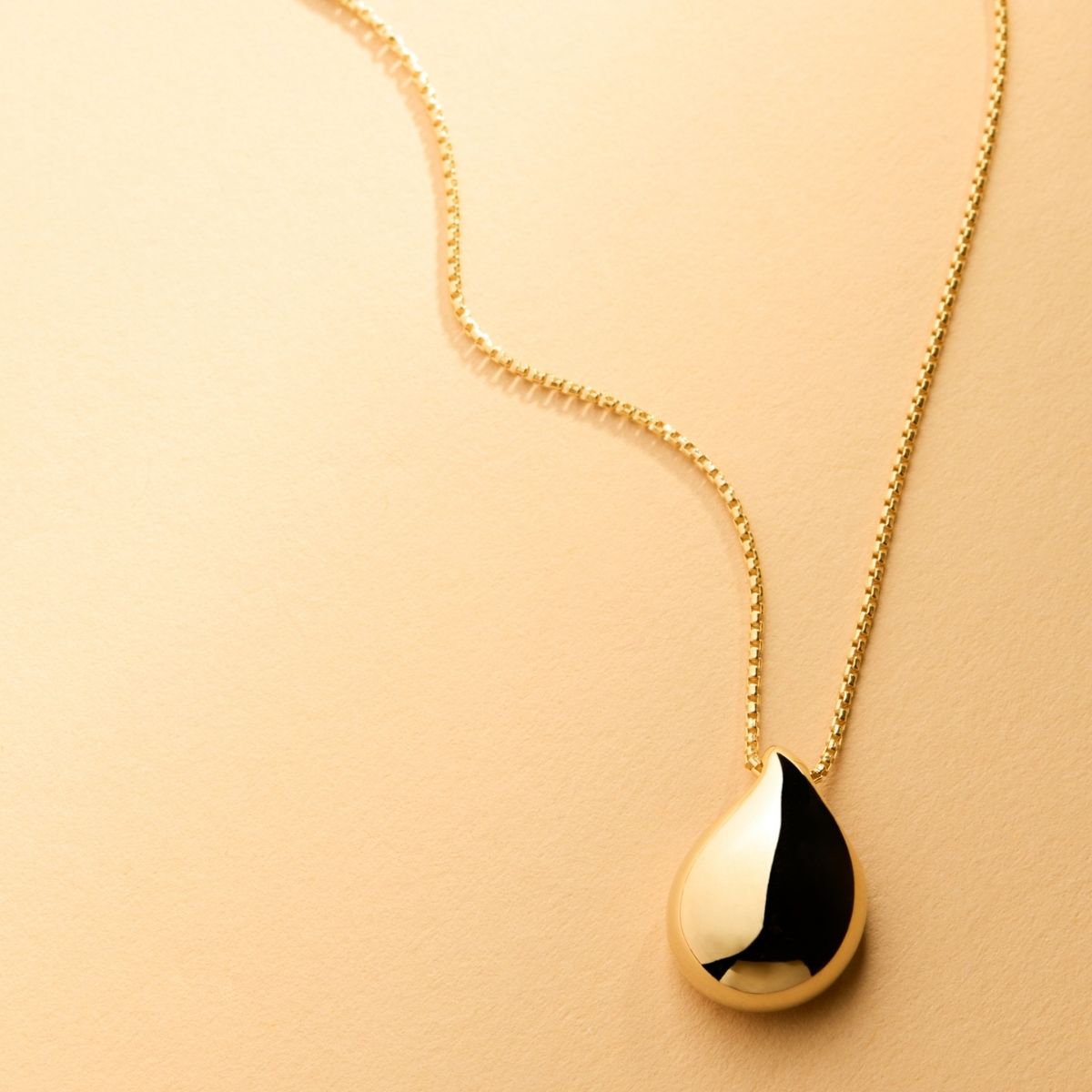 NAJO Small Sunshower Gold Necklace