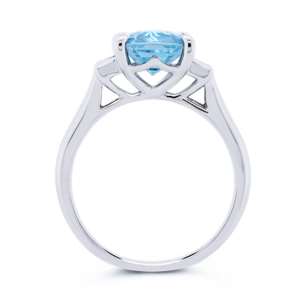 18ct Cushion-Cut Natural Aquamarine & Diamond Ring