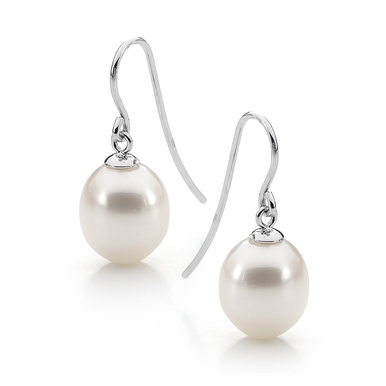 IKECHO White Freshwater Pearl The Venus Earrings in Silver