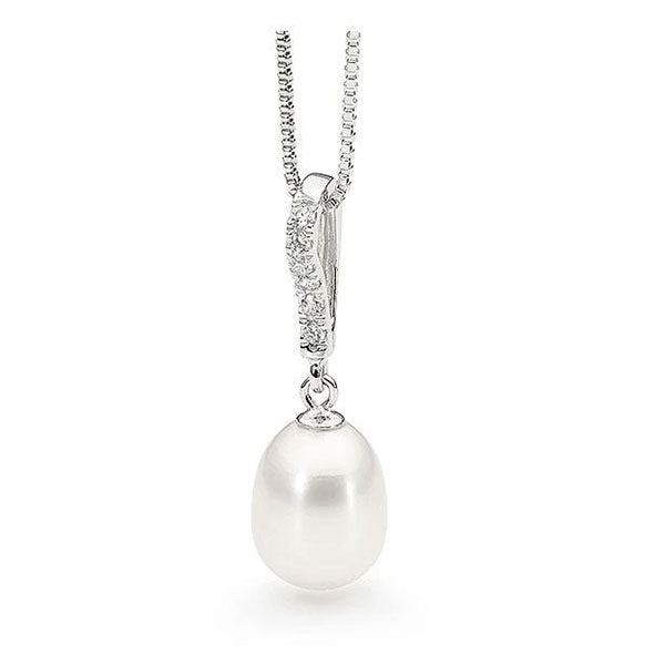 Ikecho Eliza Freshwater Pearl Pendant