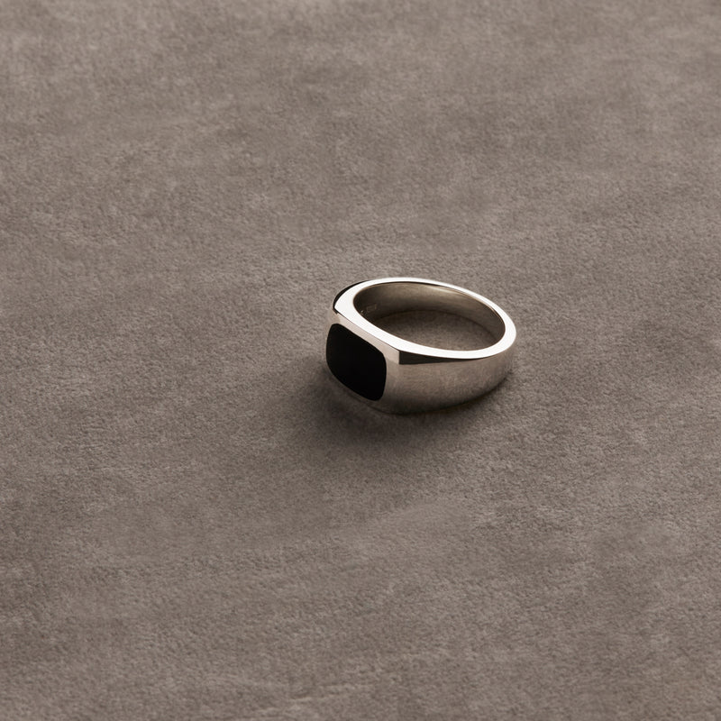 Najo Expedition Mens Silver & Black Onyx Ring