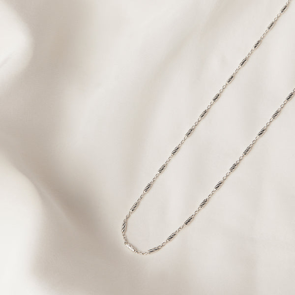 Najo Equilibrium Silver Chain Necklace