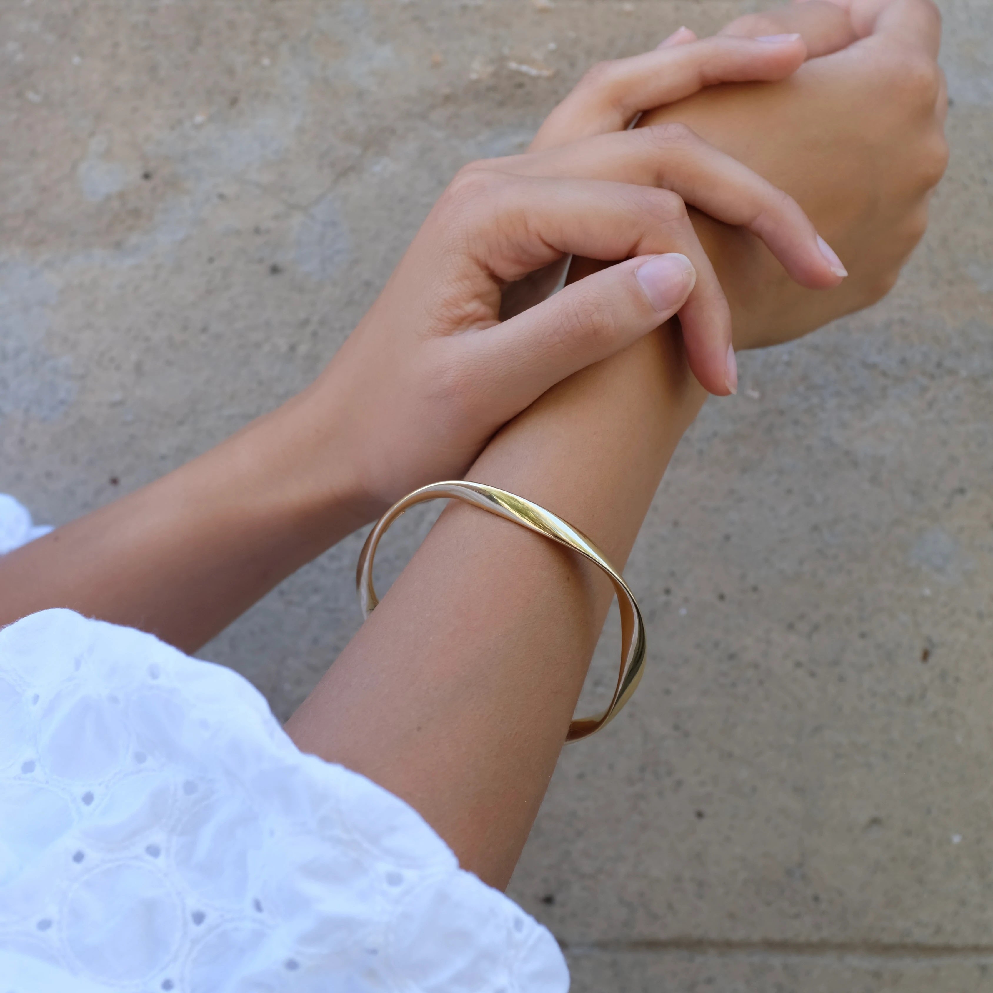 アクセサリー garden of eden olding bangle(dia type) Garden of Eden Bangle – NAJO