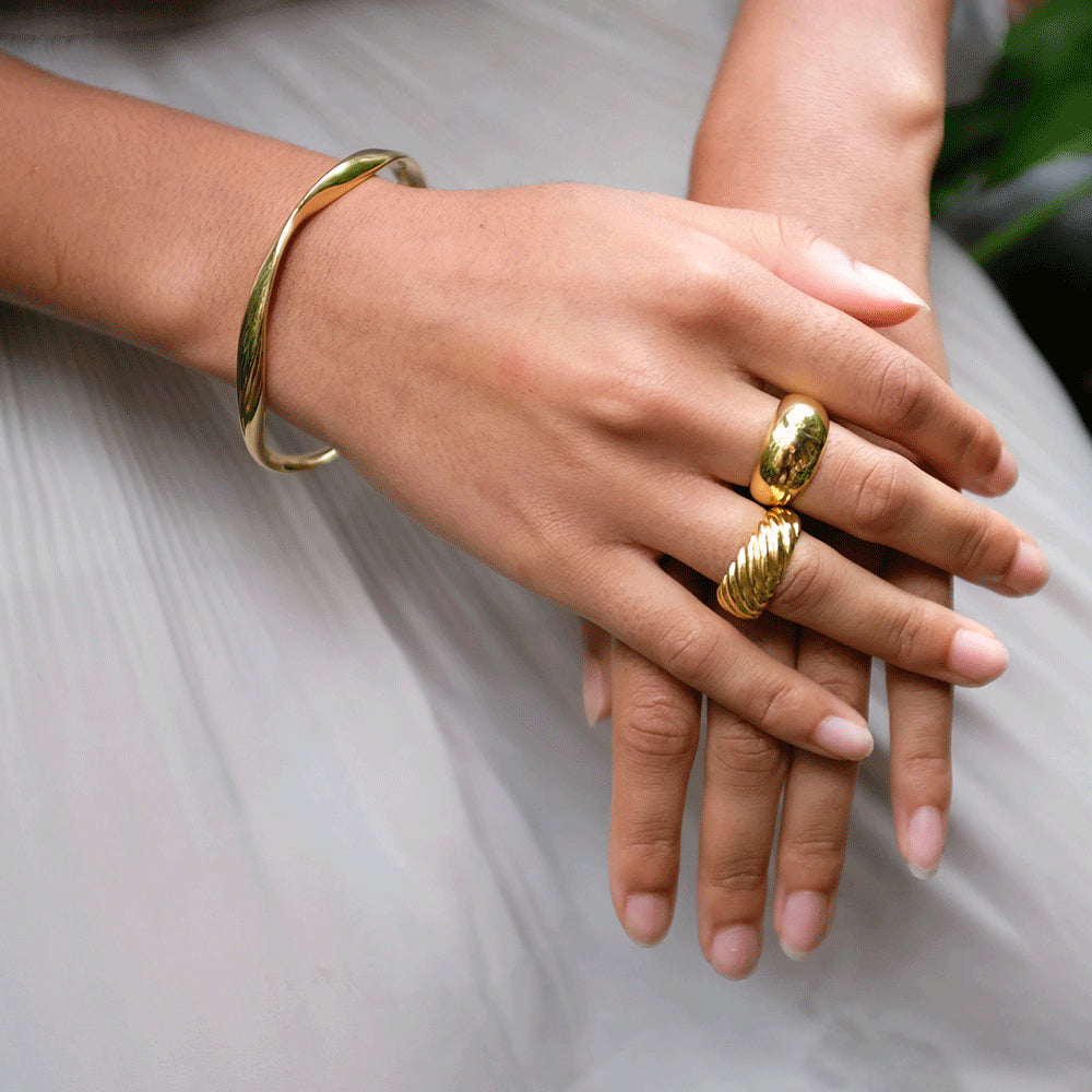 アクセサリー garden of eden olding bangle(dia type) Garden of Eden Bangle – NAJO