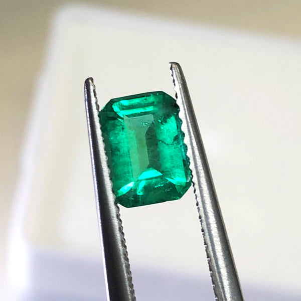 Loose 1.02ct Emerald-Cut Natural Emerald